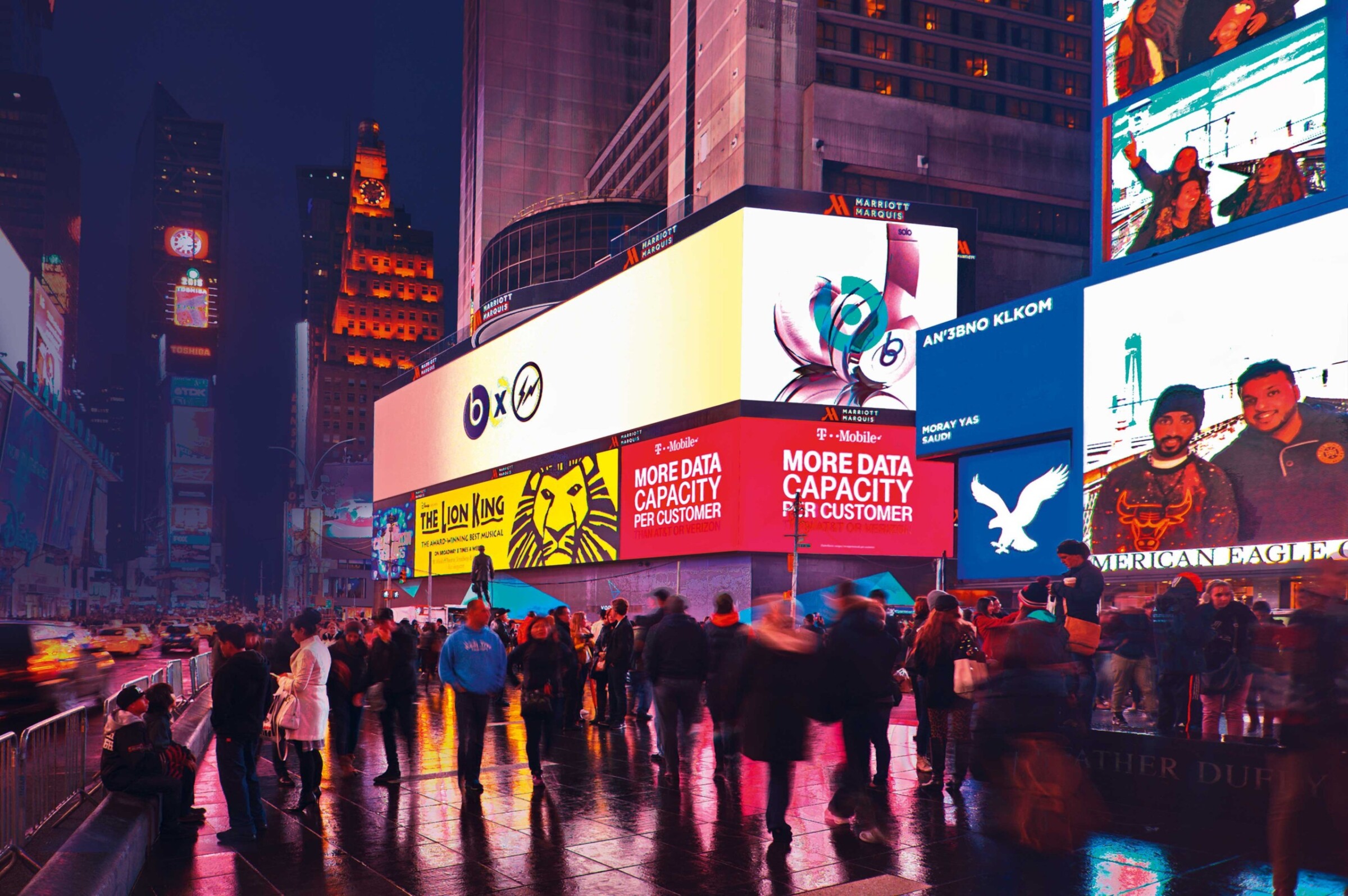 Times Square New York 23,8 Mio. Pixel 4064“ Bildschirmdiagonale