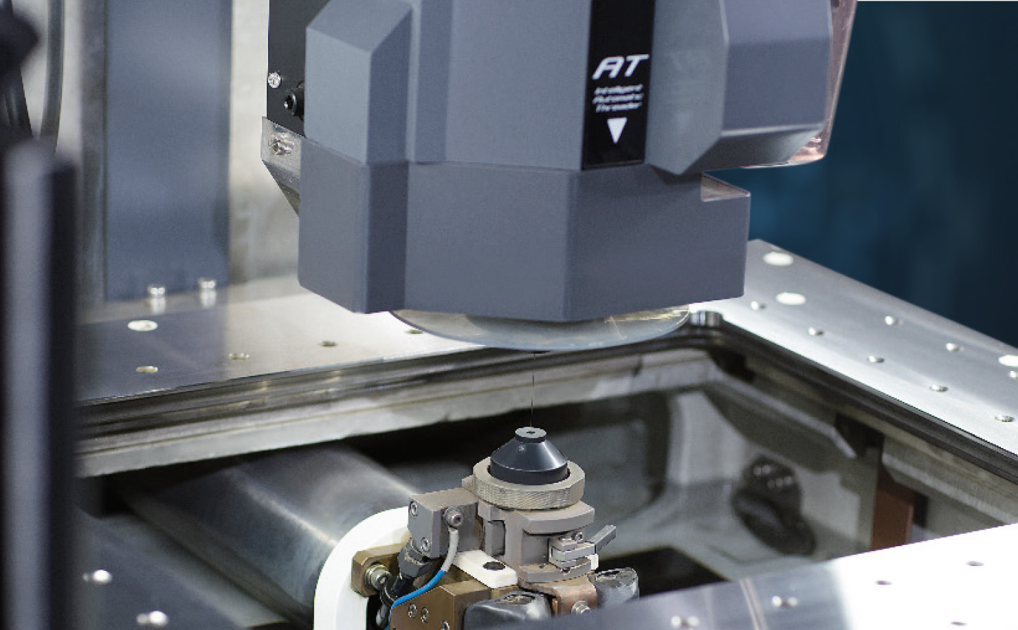 4-Seiten-Tisch gehärtet