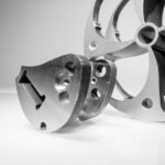 Vierteilige Fertigung aus einem einzigen Werkstück Image 1